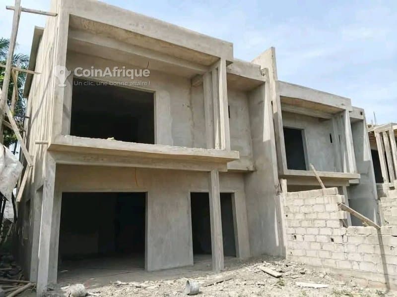 Vente villas duplex 5 pièces - Riviera 5 abatta- cocody