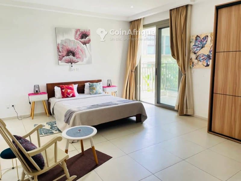 Location appartement 3 pièces - Cocody riviera m'badon