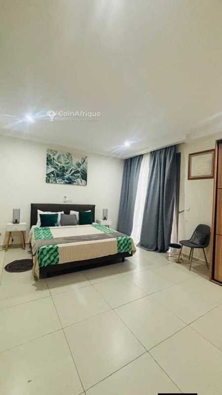 Location appartement 4 pièces - Cocody riviera m'badon