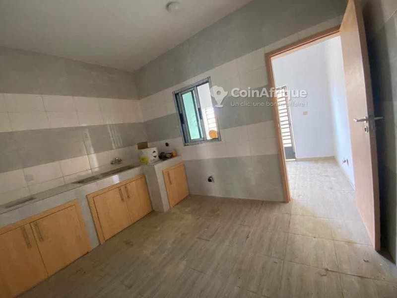 Vente villa duplex de 6 pièces à bingerville derrière l'hôpital mère enfant — photo 4