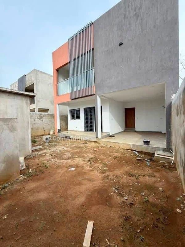 Vente villa 5 pièces à Bingerville