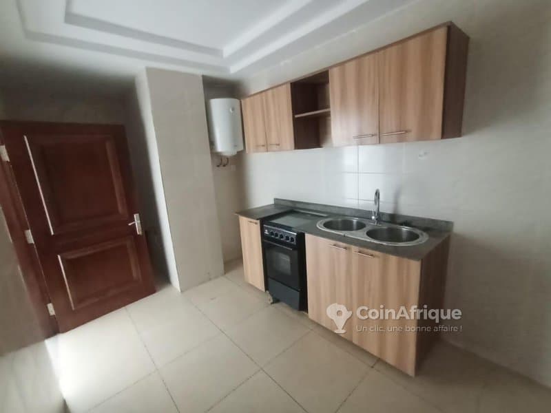 location appartement de standing 3 pièces - cocody riviera 2 — photo 3