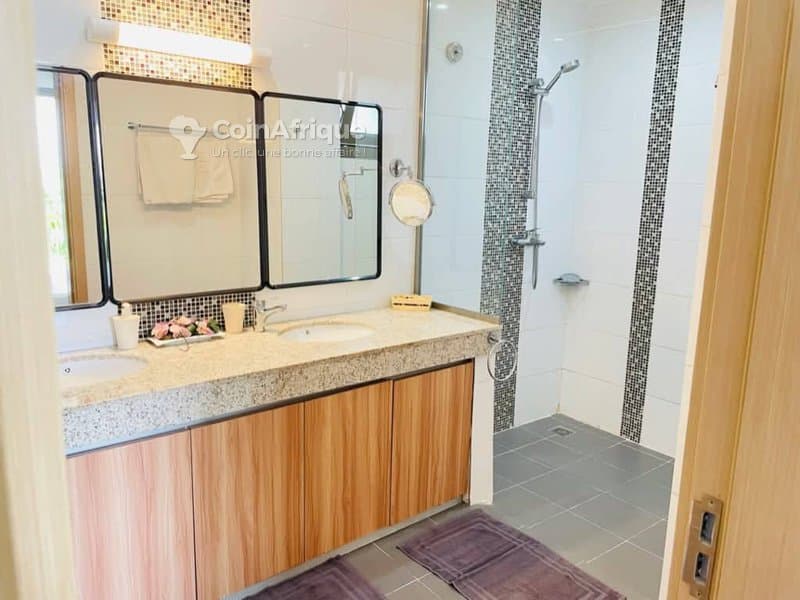 Location appartement 3 pièces - Cocody riviera m'badon — photo 2