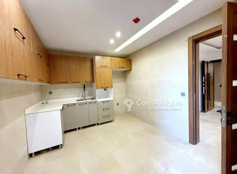 location appartement de standing 4 pièces - cocody riviera bonoumin — photo 4