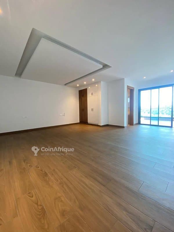 location appartement de standing 4 pièces - cocody riviera m'badon — photo 4