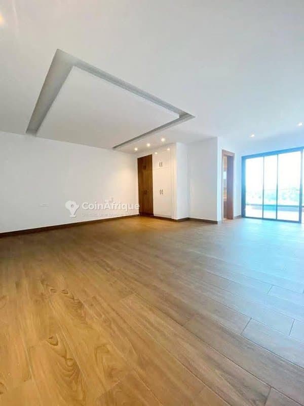 location appartement de standing 4 pièces - cocody riviera bonoumin