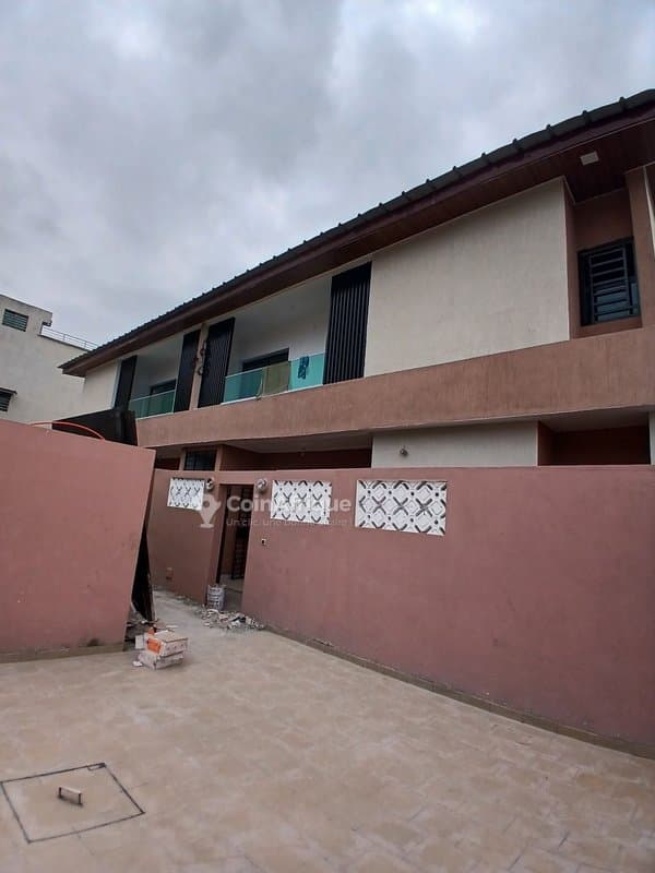 Location appartement 3 pièces a Cocody riviera Palmeraie Saint Viateur