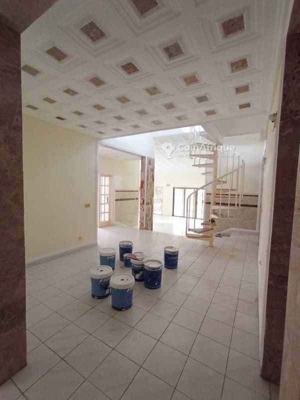 Location villa basse 7 pièces - Cocody 2 plateaux — photo 5