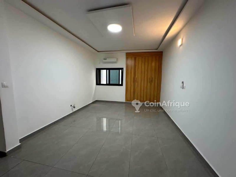 Location appartements 3 pièces à cocody angre 8eme tranche nouvelle — photo 2