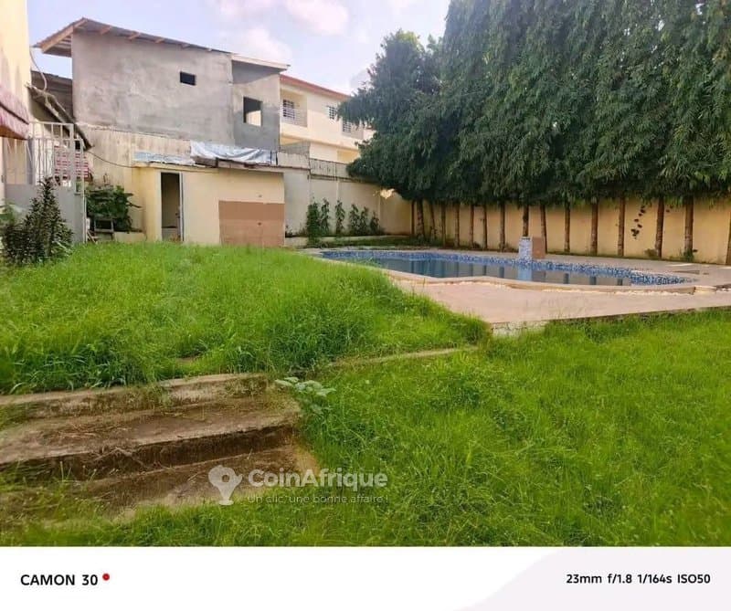 Location villa duplex 10 pièces - Bingerville fehkessé — photo 4