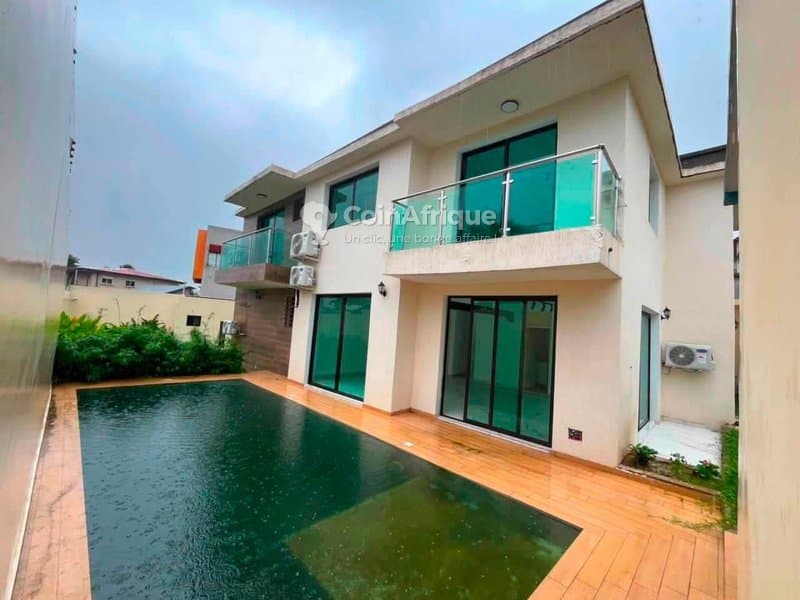 Vente villa 5 pièces + piscine Riviera M'badon