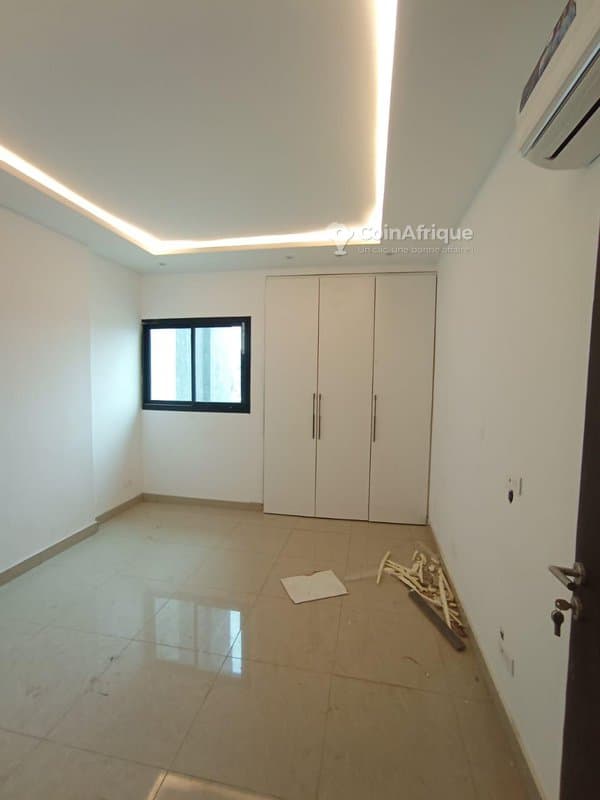 Location appartement 3 pièces à Cocody 2 Plateaux 9eme tranche cgk — photo 3