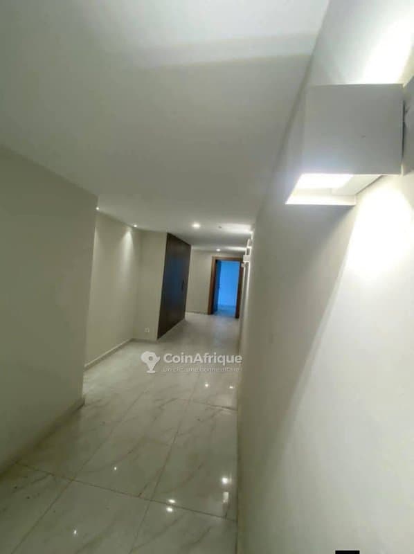 vente appartements 5 pièces rivera 3 triangle- cocody — photo 5