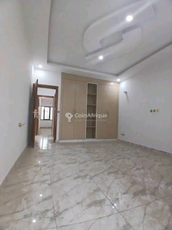 Location appartement 3 pièces a faya jules verne prêt habitée — photo 4
