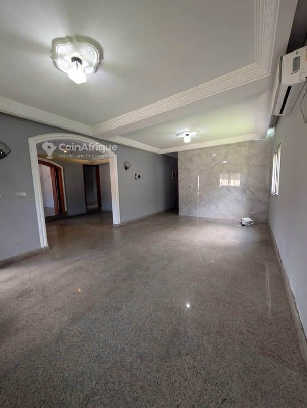 Location villa duplex de 6 pièces à cocody rivera 3 cité sinakassi 1 — photo 5