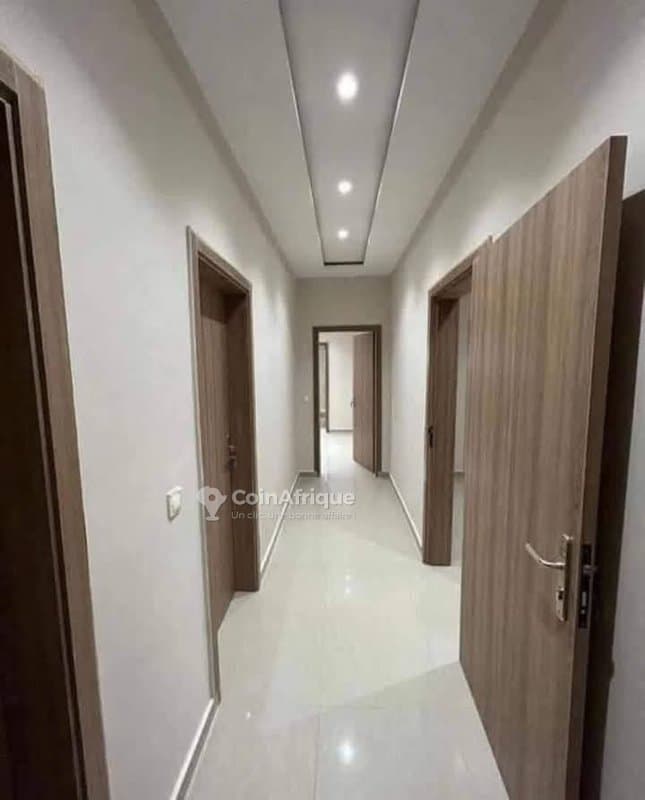 Location appartements 4 pièces non loin abidjan mall - cocody — photo 4