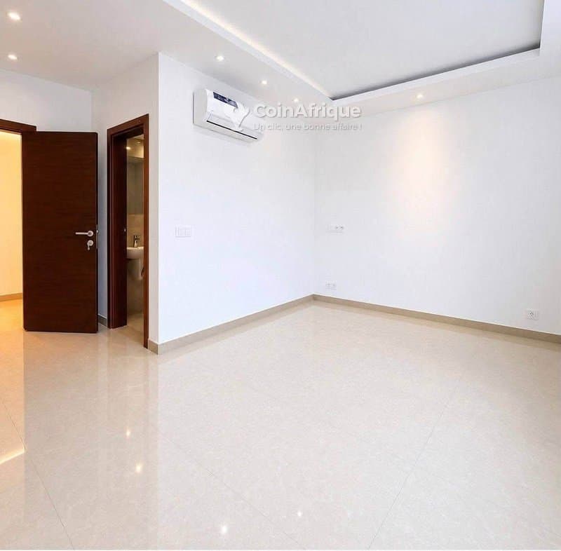 location appartement de standing 3 pièces - cocody 2 plateaux 9eme tranche cgk