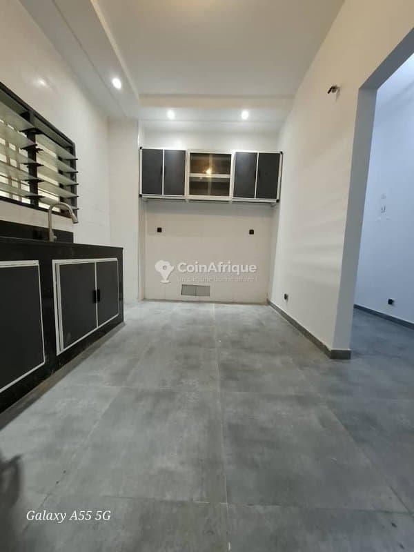 Location appartement neuf 4 pièces - Cocody-angré ch — photo 2