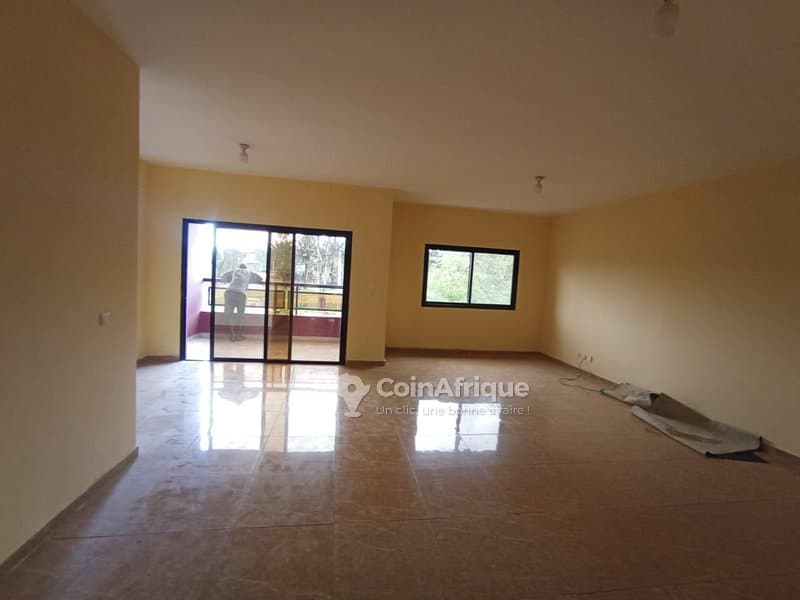 location appartement de standing 4 pièces - cocody riviera attoban — photo 2