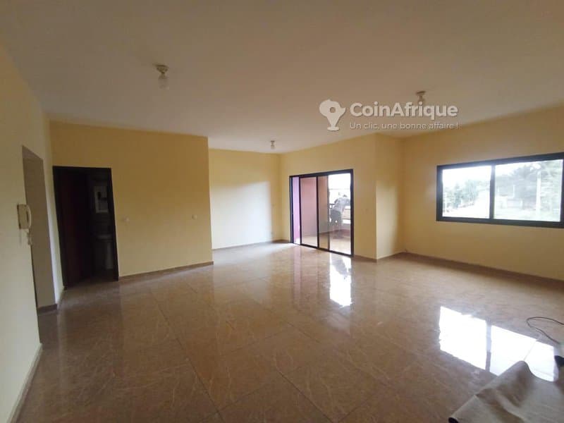 location appartement de standing 4 pièces - cocody riviera attoban — photo 2