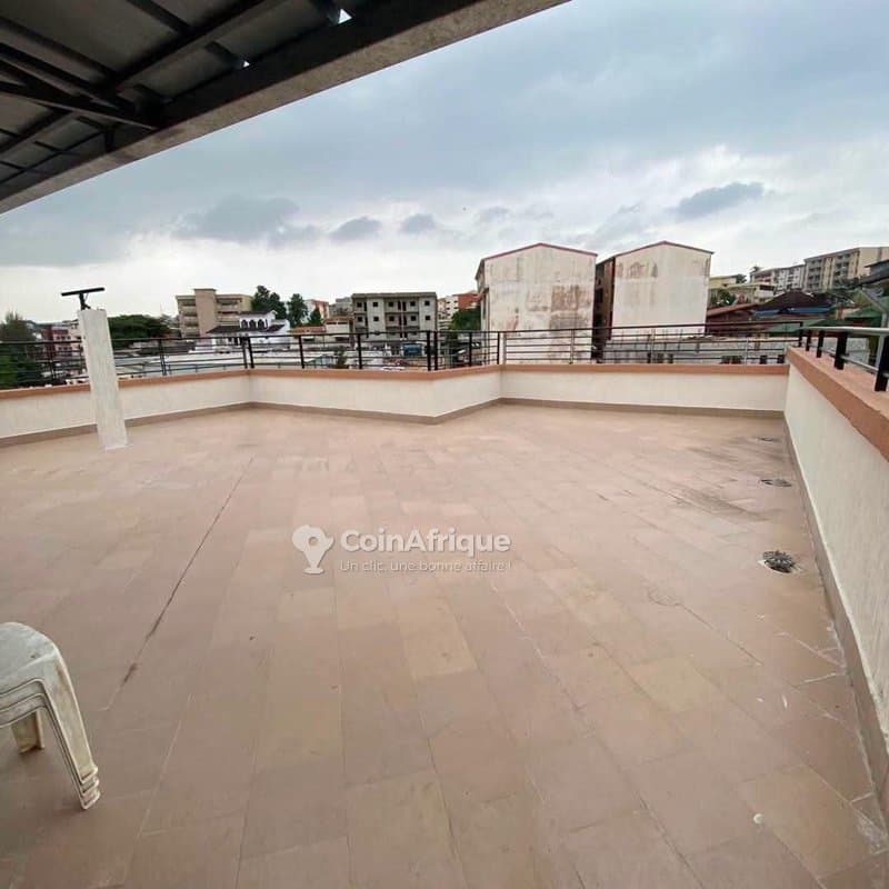 Location villa duplex de 6 pièces à cocody rivera palmeraie saint viateur — photo 2