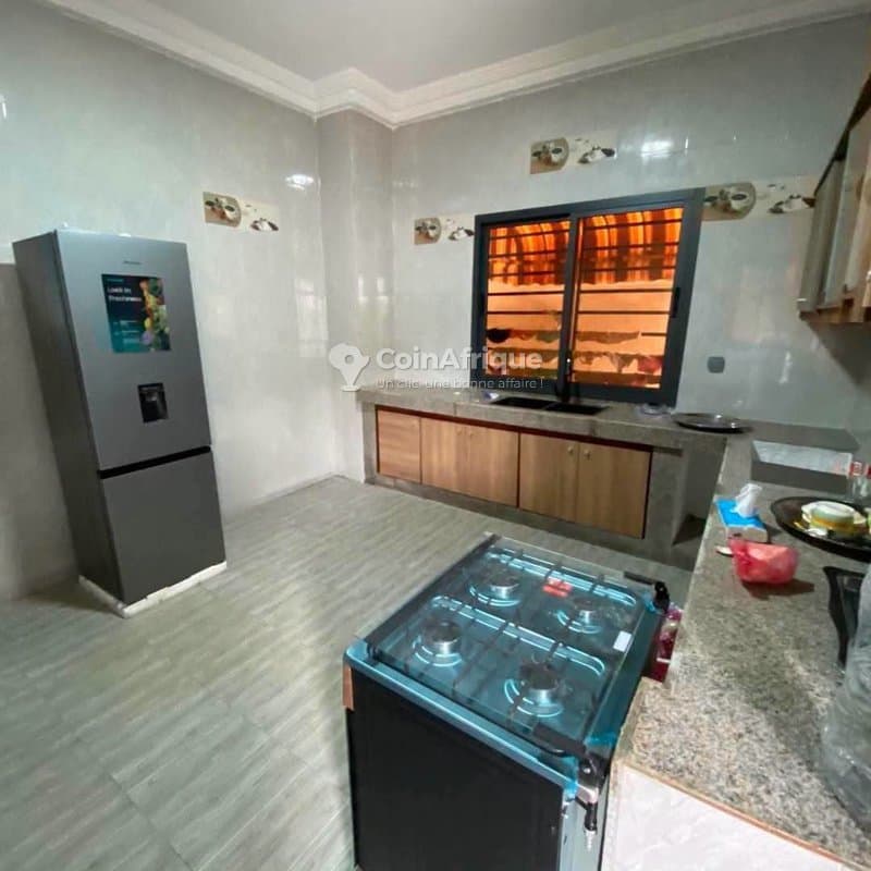 Location villa duplex de 6 pièces à cocody rivera palmeraie saint viateur — photo 4