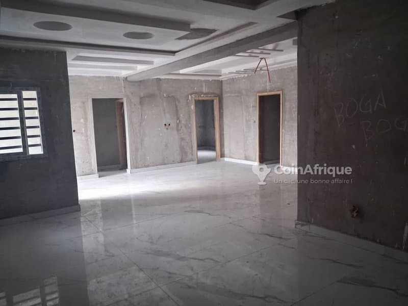 Vente immeuble r+2 à cocody-riviera palméraie — photo 2