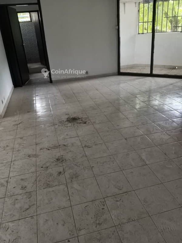 Location appartement 4 pièces - Cocody