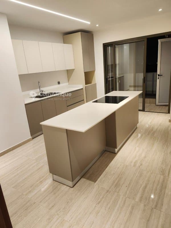 Location appartement 4 pièces - Marcory -zone 4 — photo 3