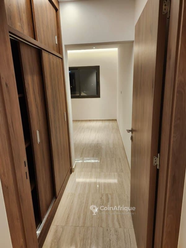 Location appartement 4 pièces - Marcory -zone 4 — photo 4