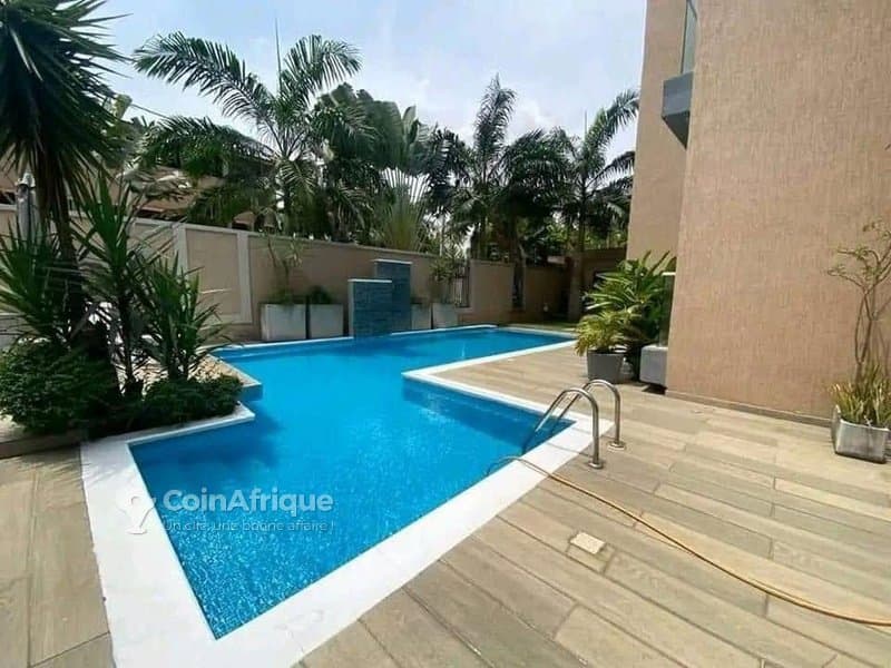 Location appartement 4 pièces - Riviera