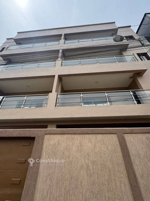 Location appartement de 4 pièces - angré nouveau chu