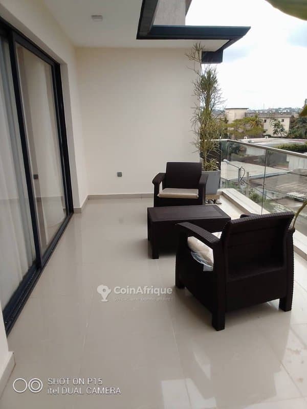 location appartements meublés 4 pièces - cocody — photo 3