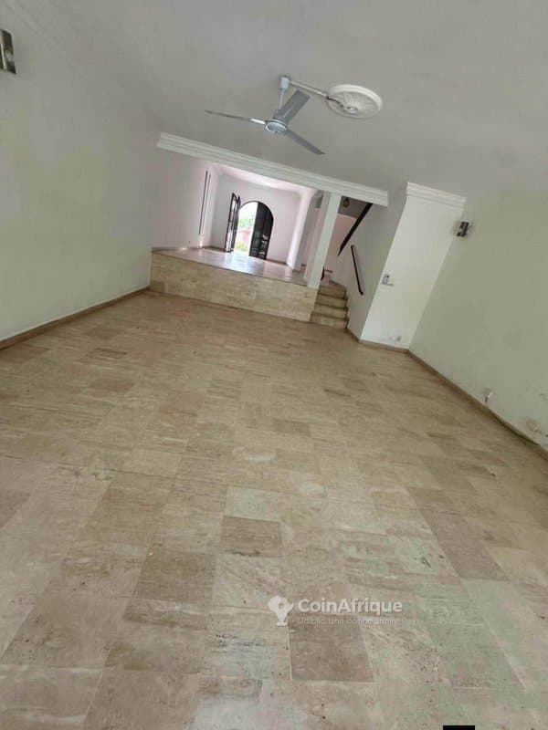 Location villa duplex 6 pièces à la riviera 3 — photo 2