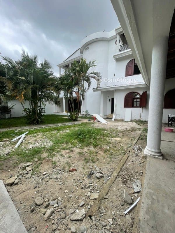 Location villa triplex avec vue lagunaire riviera 4 m'babon