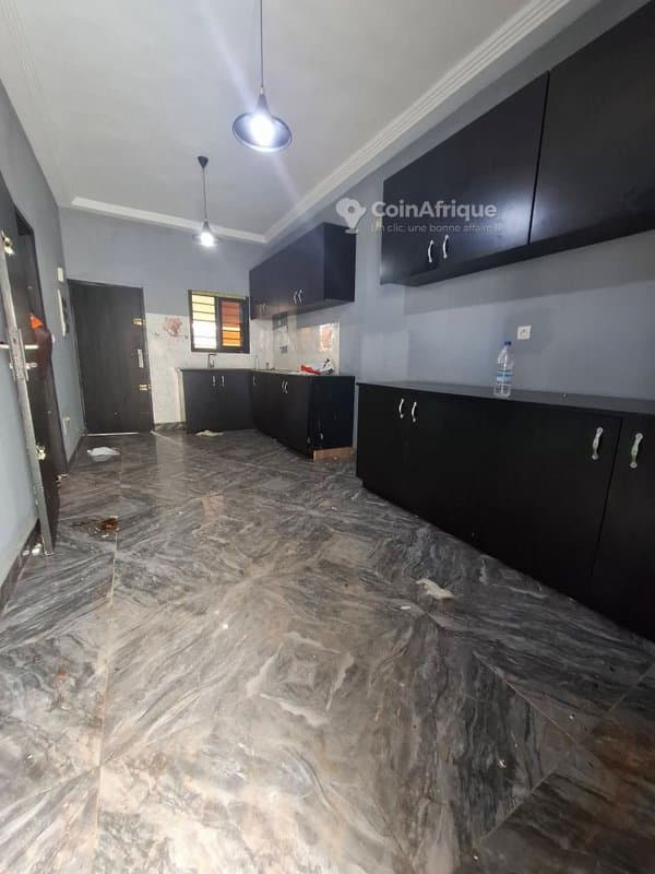 Location villa duplex de 7 pièces à cocody angre château cité orange — photo 4