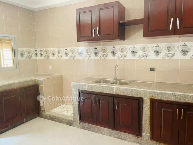Location villa duplex 6 pièces - Cocody riviera abatta cité du port — photo 5
