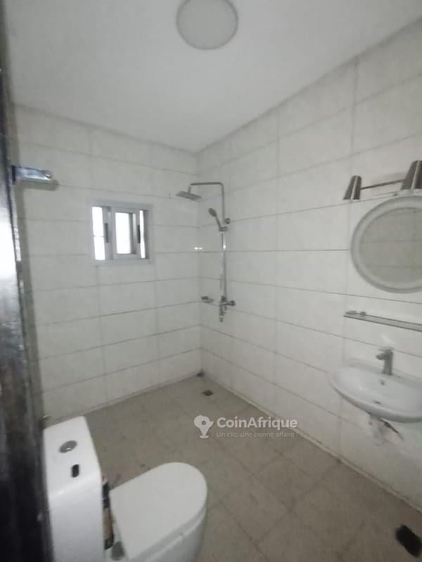 Location appartement 2 pièces - Cocody 2 plateaux vallon — photo 5