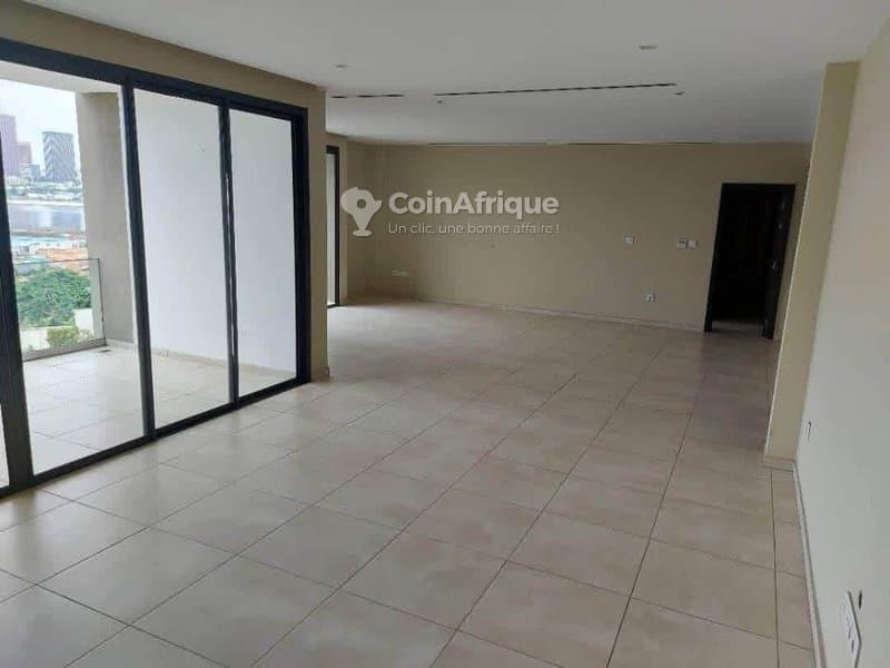 Location appartements 04 pièces - Cocody danga — photo 3