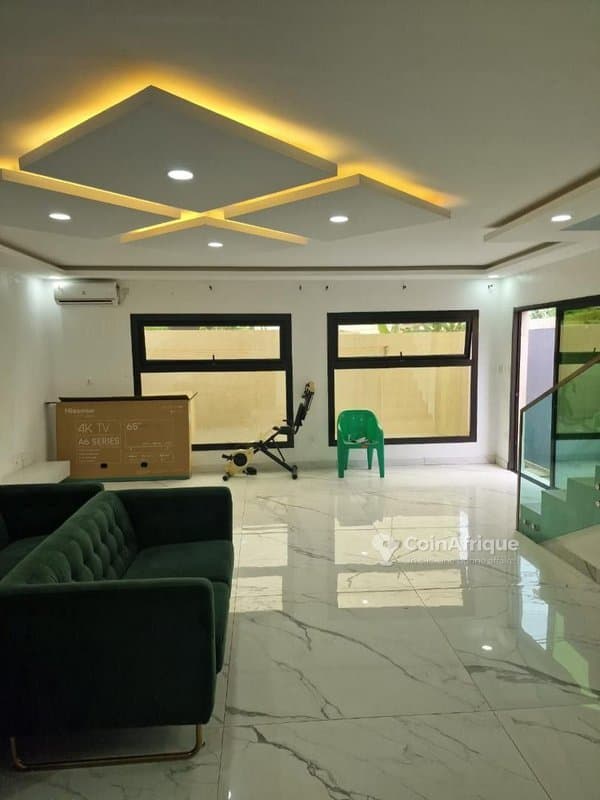 Vente villa duplex 5 pièces - Cocody angre nouveau chu djorobite — photo 3