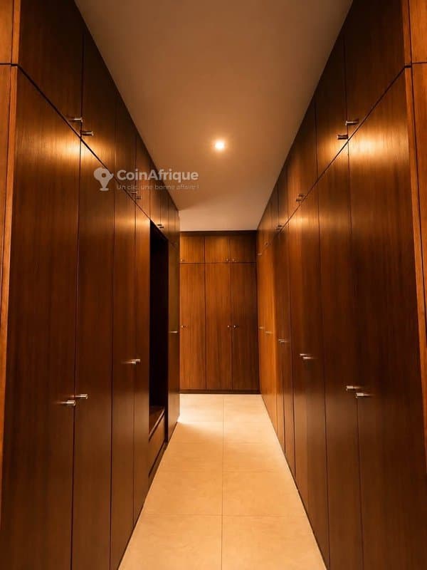 Location villas 05 pièces - Cocody riviera golf beverly hills — photo 5
