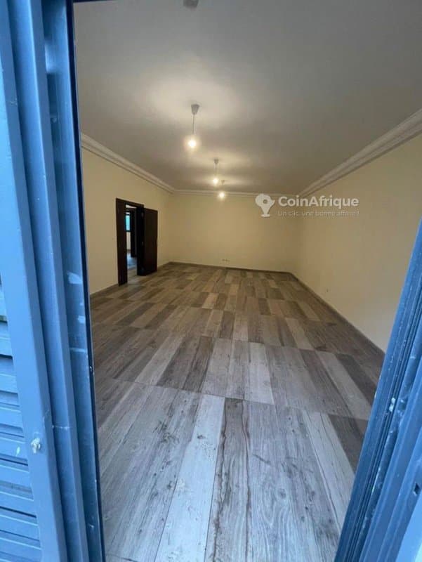 location appartements 3 pièces - marcory — photo 5