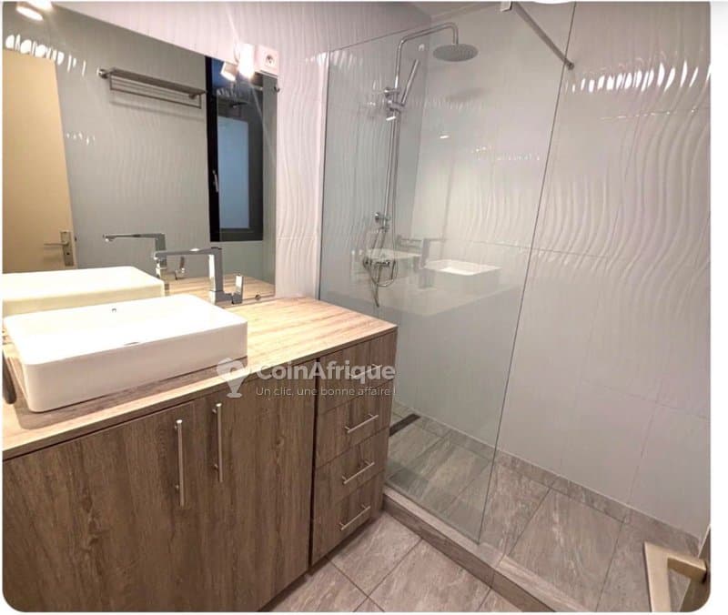 location appartements 2 pièces - cocody — photo 3