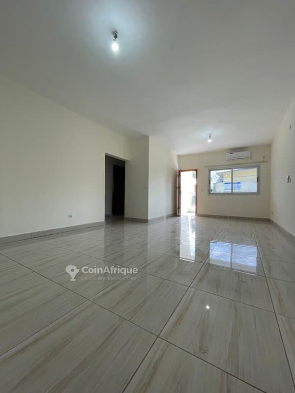 Location appartement 5 pièces hd à Cocody — photo 2