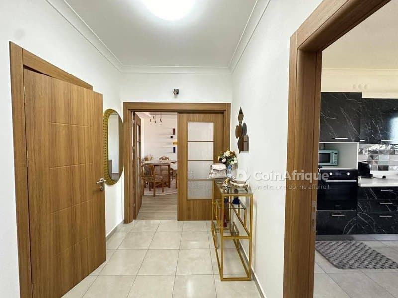 Location appartement meublé 3 pièces - Marcory — photo 3