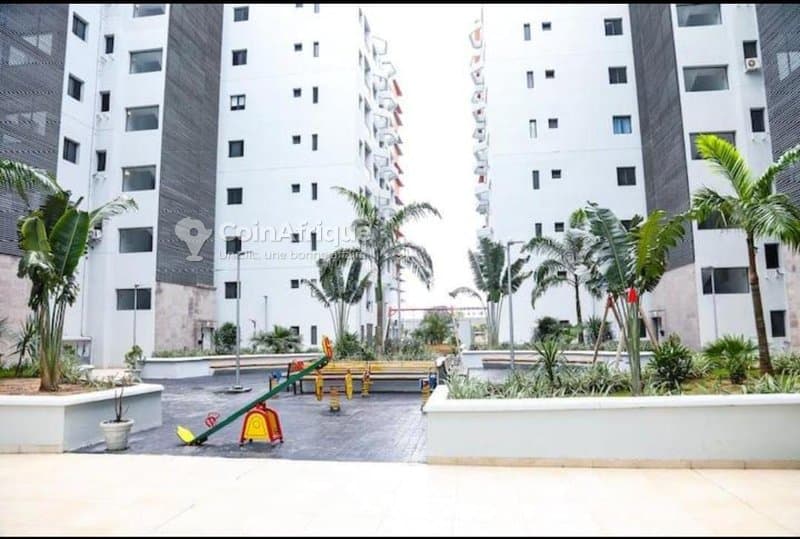 Location appartement de standing 4 pièces - cocody 2 plateaux 8eme tranche