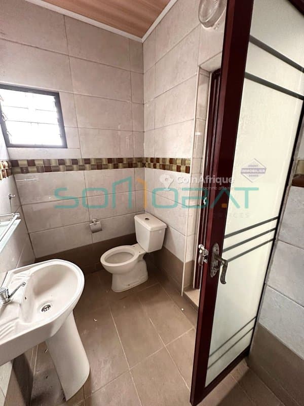 Vente villa basse 4 pièces - Bassam — photo 4