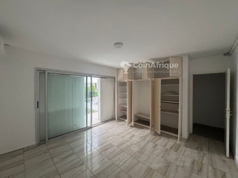 Location villas 7 pièces - Marcory — photo 5
