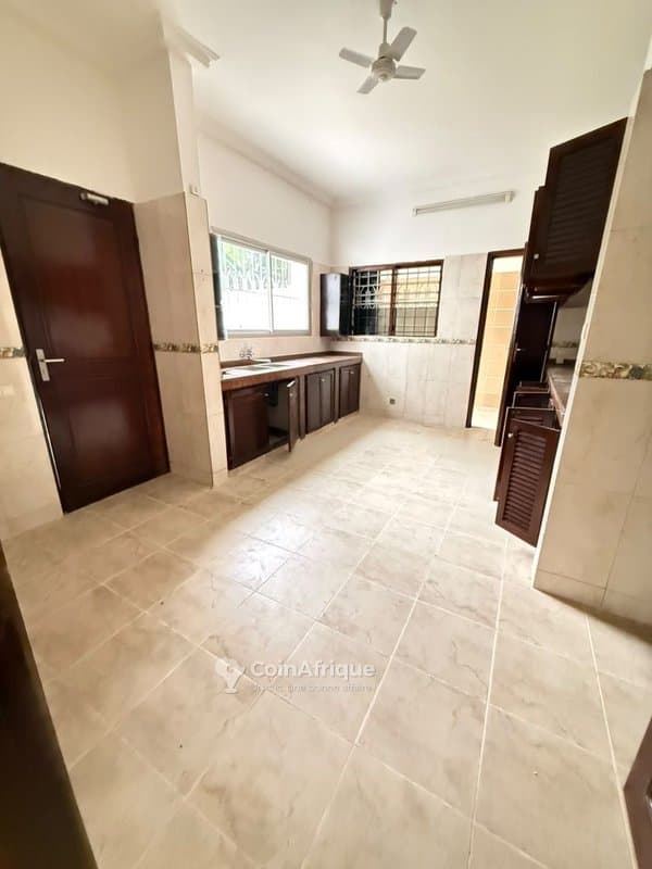 Location villa duplex 6 pièces - Angré 7e — photo 4