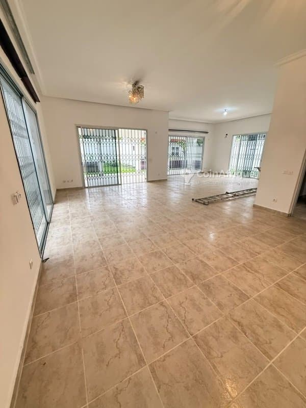 Location villa duplex 6 pièces - Angré 7e — photo 5